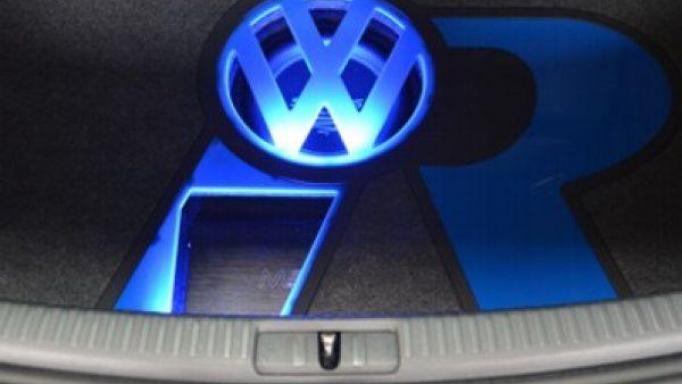 Caja subwoofer para VW Scirocco  suelo [1]