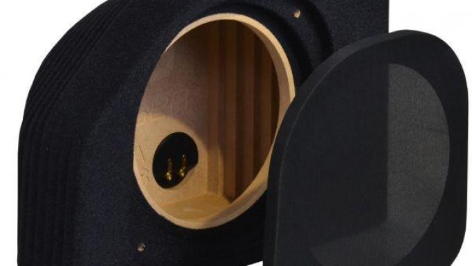 Caja subwoofer  Toyota Camry XV70