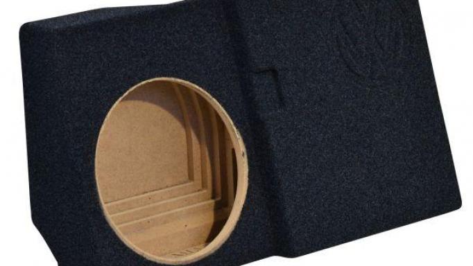 Caja subwoofer  VW Amarok R