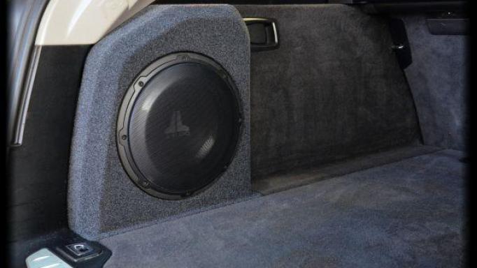 Caja subwoofer  BMW Serie 5 F11 [1]