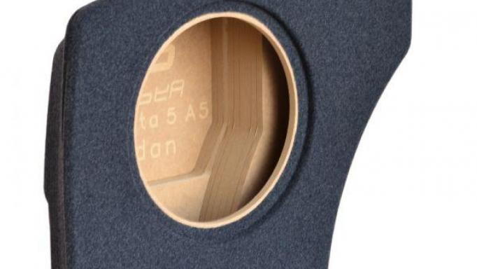 Caja subwoofer VW Jetta 5 Sedán