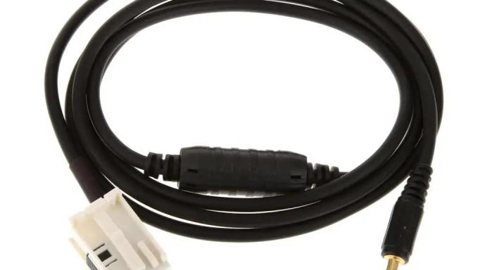 Cable activacion aux bmw X3 x83 [1]