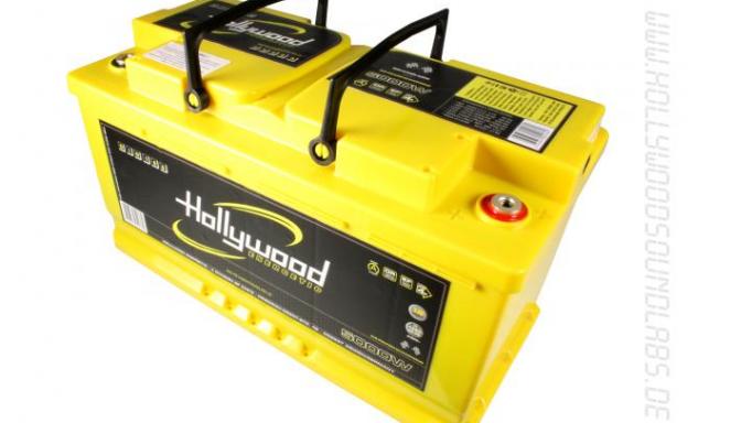 Bateria  Hollywood DIN 110