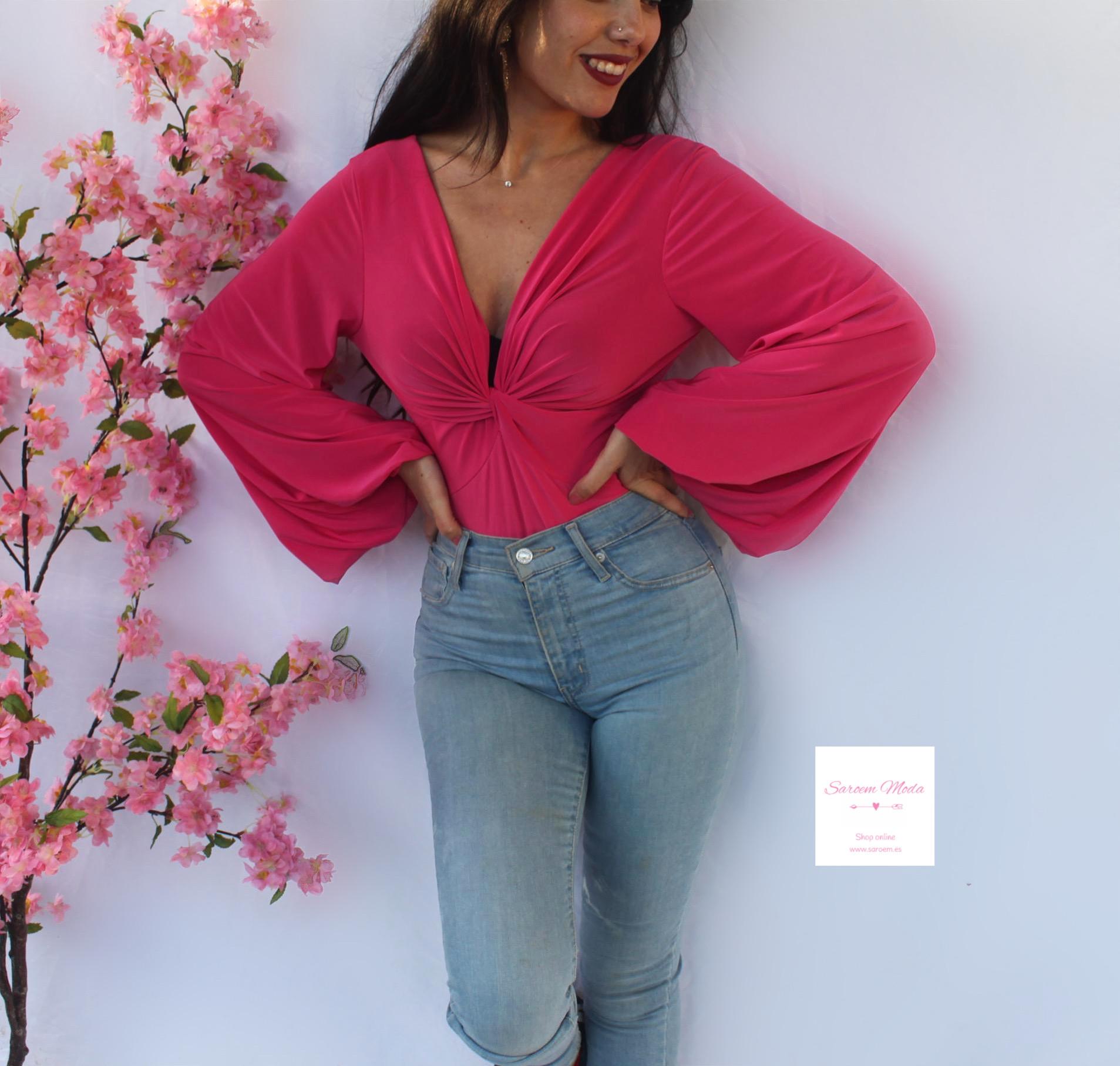 Saroem - 💖💖💖 ▪️ Jersey Ochos fucsia disponible en la web 😍🤤  ✨www.saroem.es✨ #saroem #saroemmoda #compras #outfit #look #moda #ropa  #tienda #mujer #españa #modamujer #trendy #trend #tendencias #fashion  #style #shopping #modafemenina