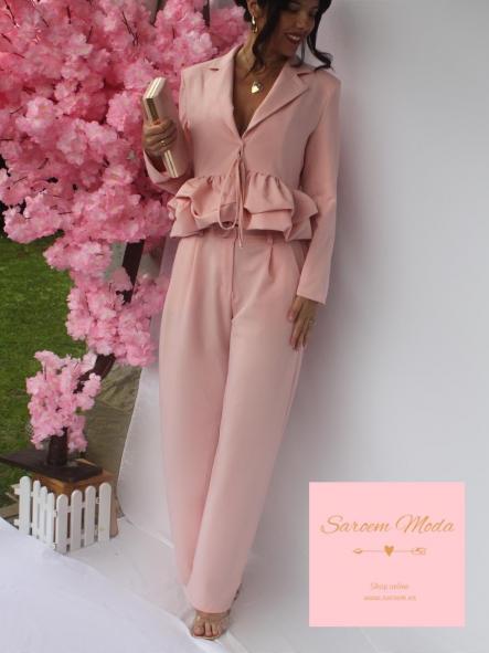 Traje Corinna Rosa [2]