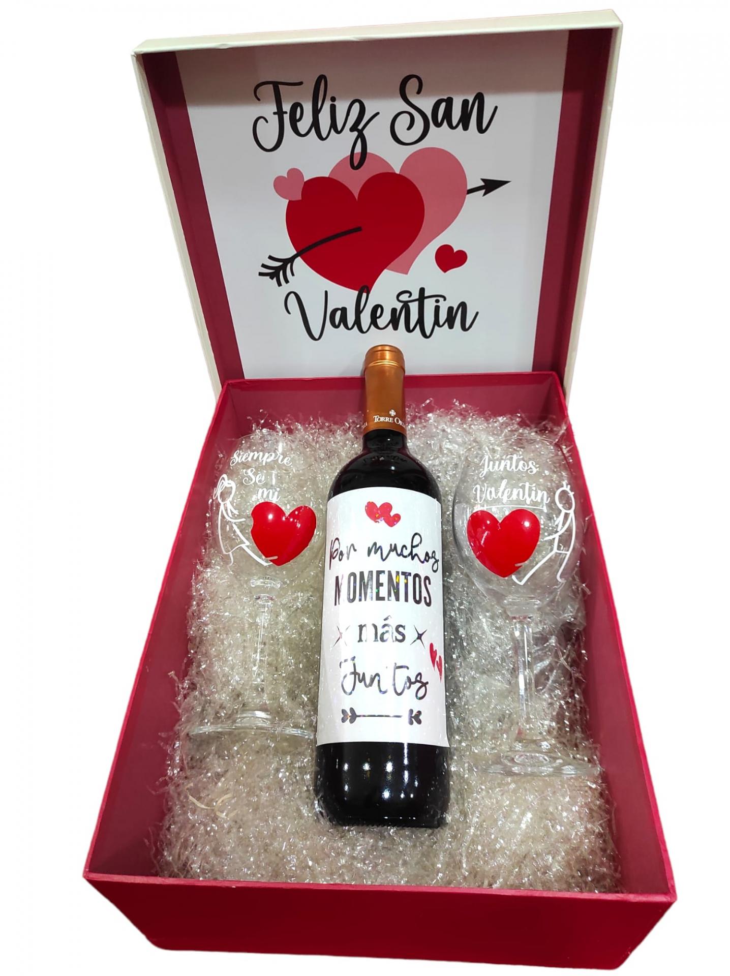 Caja Regalo Romántico Vino del Amor y dos copas en Castellano