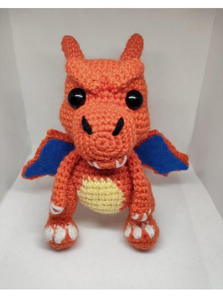 Pokémon Charizard a crochet hecho a mano muñeco amigurumi hand made