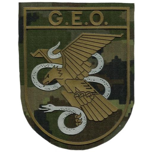 Policía nacional CNP grupo especial de operaciones GEO parche insignia emblema distintivo camuflaje dorado píxel [0]