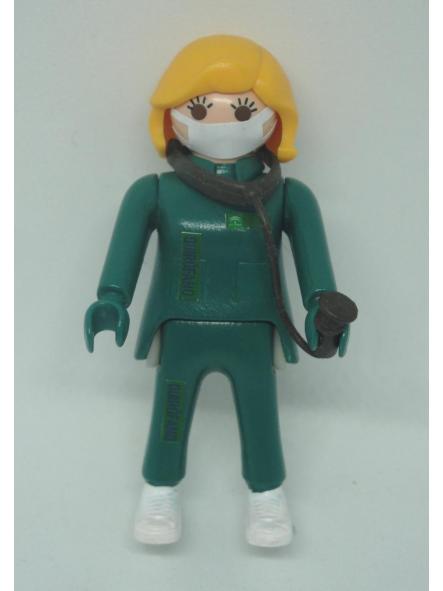 Playmobil personalizado Enfermera del Servicio Andaluz de Salud SAS medica doctora mujer