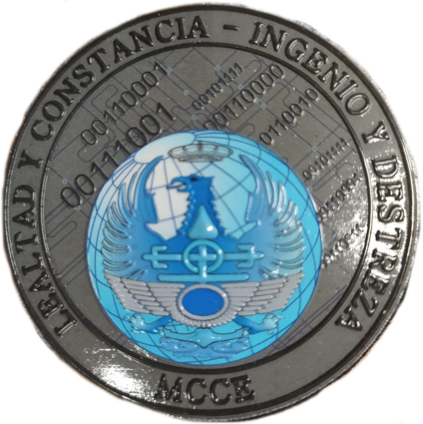Ejército Mando Conjunto del Ciberespacio MCCE Unidad del Estado Mayor de la Defensa Lealtad Constancia Ingenio Destreza parche insignia emblema patch ecusson