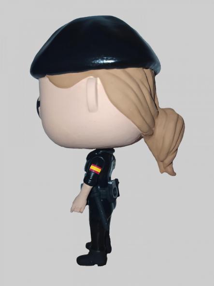 Funcops Guardia civil con uniforme del GRS Grupo Rural de Seguridad mujer [3]