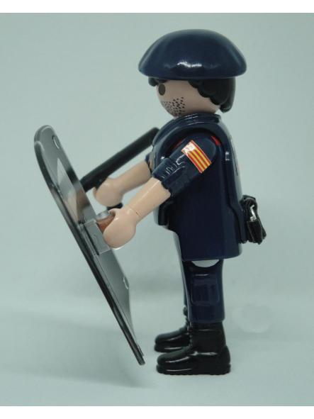 Playmobil personalizado con uniforme del grupo ARRO de Mossos d´Esquadra con escudo antidisturbios hombre  [2]