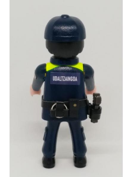 Playmobil personalizado Uniforme Policía Local Udaltzaingoa de Durango Hombre [1]