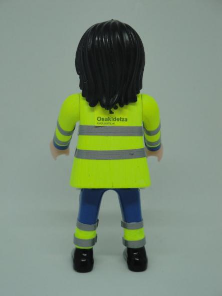 Playmobil personalizado con uniforme pantalón azul de Osakidetza servicio vasco de salud mujer [1]