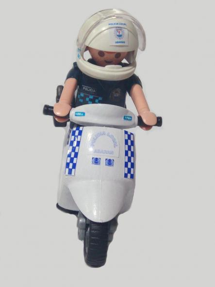 Playmobil personalizado Policía Local Abarán Región de Murcia patrulla en ciclomotor elige hombre o mujer