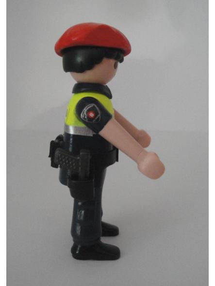 Playmobil personalizado Uniforme Policía Local Udaltzaingoa de Bilbao hombre [2]