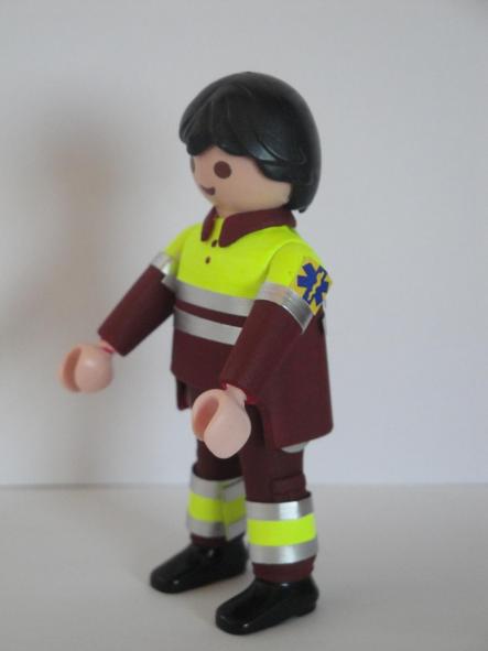 Playmobil personalizado con uniforme de conductor de ambulancia del Servicio de Salud de la Comunidad de Madrid hombre  [2]