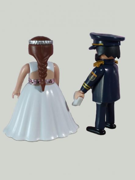 Playmobil personalizado modelo novia con traje de boda mujer [1]