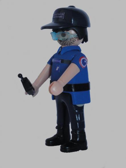 Playmobil personalizado con uniforme Administración Penitenciaria Francia Administration Penitentiaire hombre [2]