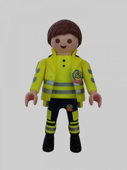 Playmobil personalizado con uniforme de técnico de emergencias sanitarias de Madrid hombre