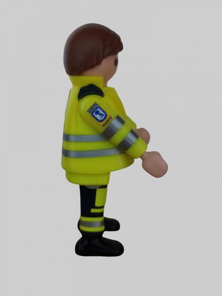 Playmobil personalizado con uniforme de técnico de emergencias sanitarias de Madrid hombre [2]