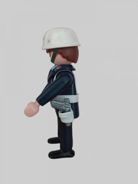 Playmobil personalizado con uniforme de la Policía Militar del Ejército del Aire hombre [2]