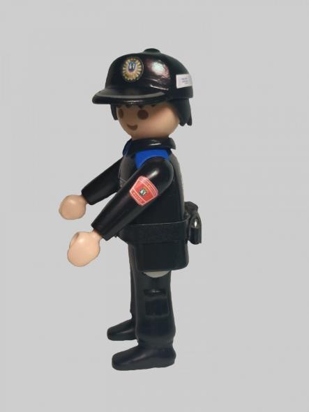 Playmobil custom Nuevo Uniforme Policía Municipal de Madrid hombre [2]
