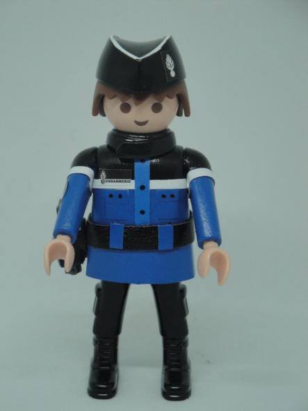 Playmobil personalizado con uniforme de Gendarmerie francesa hombre [0]
