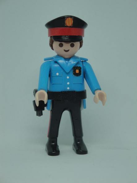Playmobil personalizado Mossos d´Esquadra Policía de Cataluña uniforme años 90 hombre