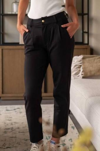 Pantalón slim jogger negro