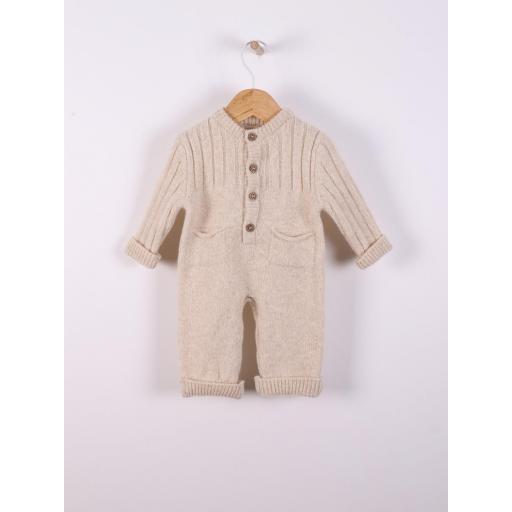 Pelele tejido en lana merino en beige