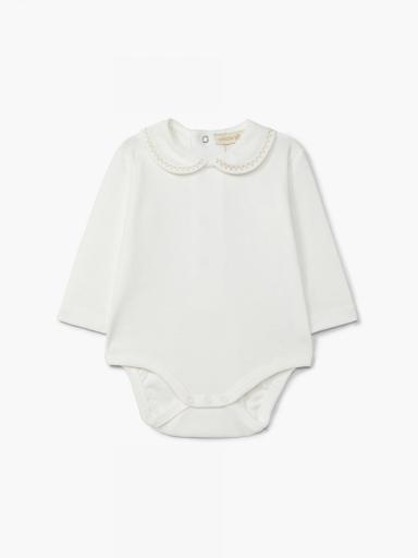 Body de manga larga y cuello redondo beige
