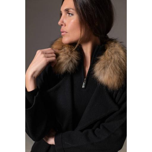 Abrigo cropped cashmere ébano [3]