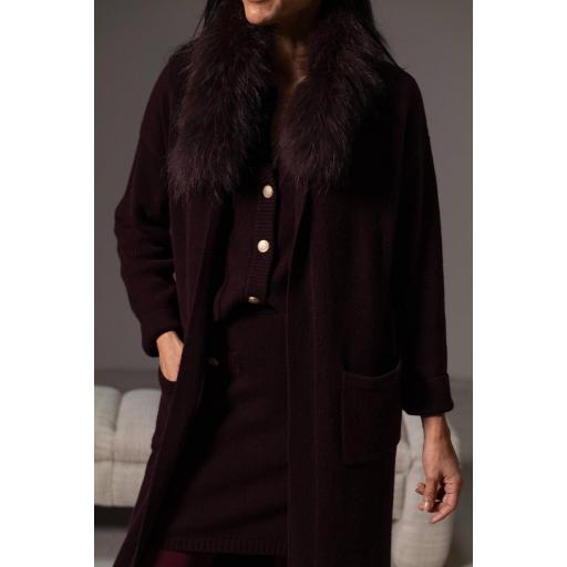 Abrigo over cashmere grape [2]