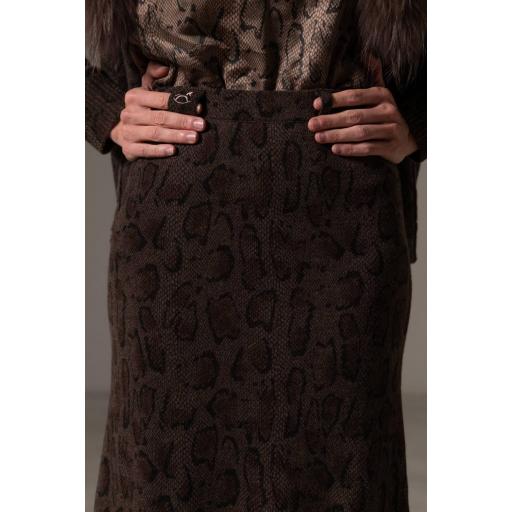 Falda larga jogger cashmere mocca snake [1]