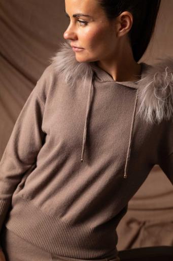 Sudadera capucha cashmere dark nude [2]