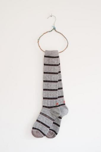 Calcetines rayas largo gris