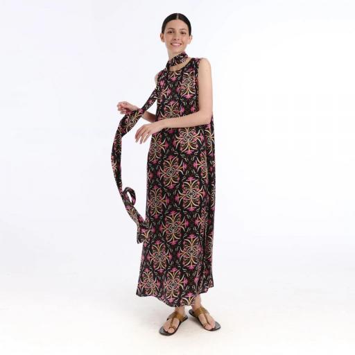 Vestido Gia negro con estampado floral [1]