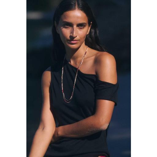 Camiseta asimétrica Naomi lyocell negra [3]
