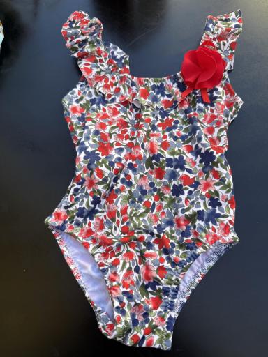 Bañador volantada grosellas