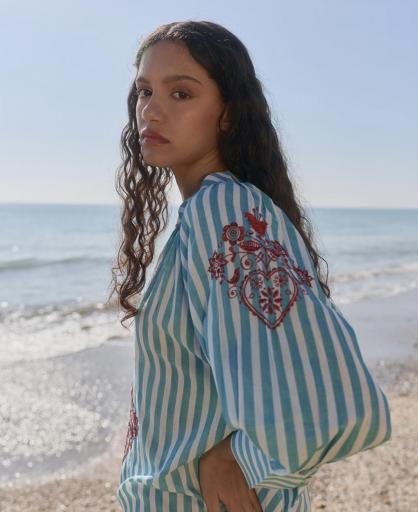 Túnica bordada love [1]