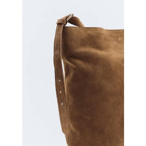 Bandolera camel cremallera Stockholm [4]