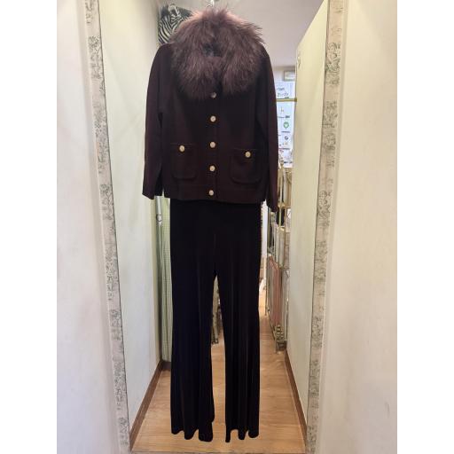 Pantalón terciopelo acampanado berenjena [0]