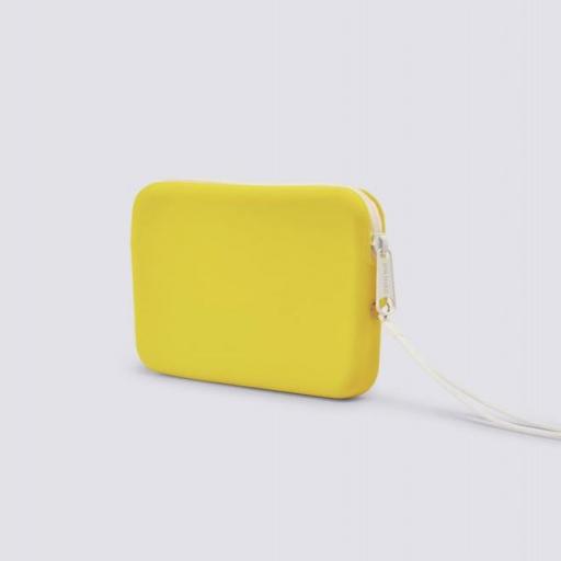 Mini bolso de caucho con logotipo amarillo