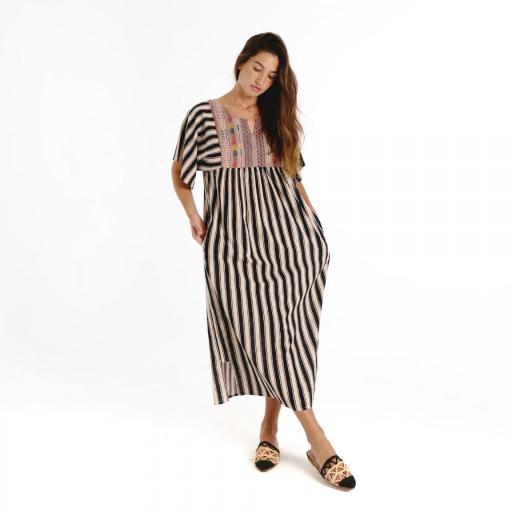 Vestido Kobo negro [1]