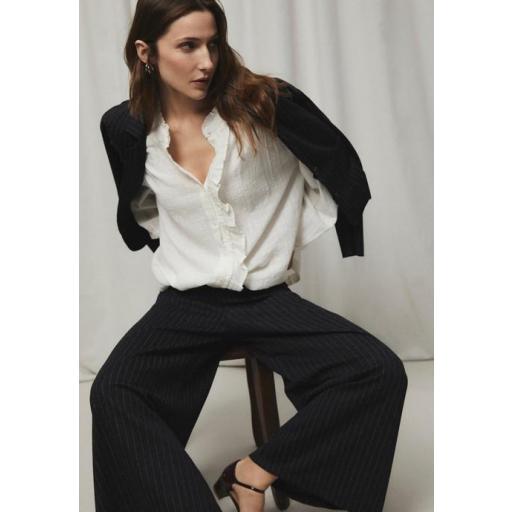 Blusa volante Nyasa crudo