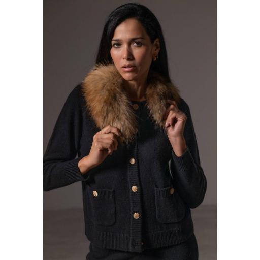 Cardigan botones cashmere ébano [3]