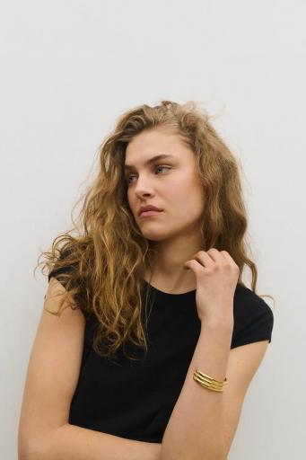 Camiseta manga corta negro Astrid [1]