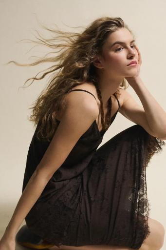 Falda midi encaje chocolate Amanda [1]