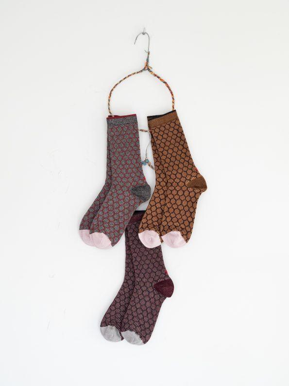 Calcetines colmenas burdeos